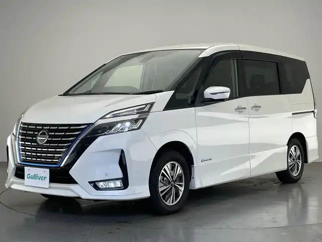 日産 セレナ e－パワー ハイウェイスター V 愛知県 2019(令1)年 4.1万km ブリリアントホワイトパール 純正10インチナビ/フルセグTV/ブルーレイ再生機能/DVD/フリップダウンモニター/アラウンドビューモニター/ブラインドスポットモニター/プロパイロット/クルーズコントロール/両側パワースライドドア/電動パーキング/LEDオートライト/フォグランプ/ETC/ドライブレコーダー/衝突被害軽減ブレーキ/カーテンエアバッグ/コーナーセンサー/純正アルミホイール/純正フロアマット/禁煙車