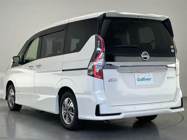 日産 セレナ e－パワー ハイウェイスター V 愛知県 2019(令1)年 4.1万km ブリリアントホワイトパール 純正10インチナビ/フルセグTV/ブルーレイ再生機能/DVD/フリップダウンモニター/アラウンドビューモニター/ブラインドスポットモニター/プロパイロット/クルーズコントロール/両側パワースライドドア/電動パーキング/LEDオートライト/フォグランプ/ETC/ドライブレコーダー/衝突被害軽減ブレーキ/カーテンエアバッグ/コーナーセンサー/純正アルミホイール/純正フロアマット/禁煙車