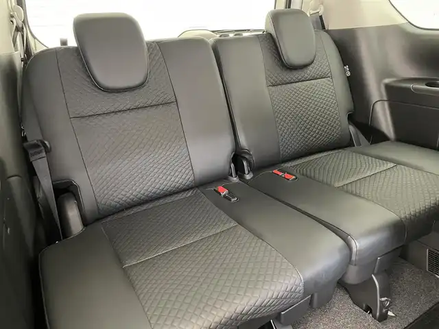 日産 セレナ e－パワー ハイウェイスター V 愛知県 2019(令1)年 4.1万km ブリリアントホワイトパール 純正10インチナビ/フルセグTV/ブルーレイ再生機能/DVD/フリップダウンモニター/アラウンドビューモニター/ブラインドスポットモニター/プロパイロット/クルーズコントロール/両側パワースライドドア/電動パーキング/LEDオートライト/フォグランプ/ETC/ドライブレコーダー/衝突被害軽減ブレーキ/カーテンエアバッグ/コーナーセンサー/純正アルミホイール/純正フロアマット/禁煙車