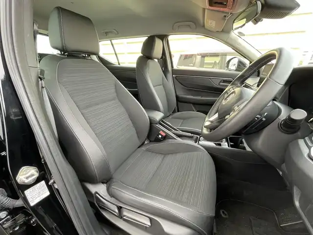 ホンダ ＷＲ－Ｖ Z+ 東京都 2024(令6)年 0.6万km クリスタルブラックパール 純正９型ナビ　/ＴＶ　/Ｂｌｕｅｔｏｏｔｈ　/バックカメラ　/前後ドラレコ　/クルコン　/ＬＥＤヘッドライト　/ルーフレール　/レーンアシスト/横滑り防止装置/衝突被害軽減システム　/ABS/純正フロアマット　/オートライト　/オートエアコン/エンジンスタートボタン/スマートキー/SRSエアバッグ（運転席/カーテン）/純正１７インチアルミホイール