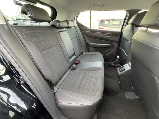 ホンダ ＷＲ－Ｖ Z+ 東京都 2024(令6)年 0.6万km クリスタルブラックパール 純正９型ナビ　/ＴＶ　/Ｂｌｕｅｔｏｏｔｈ　/バックカメラ　/前後ドラレコ　/クルコン　/ＬＥＤヘッドライト　/ルーフレール　/レーンアシスト/横滑り防止装置/衝突被害軽減システム　/ABS/純正フロアマット　/オートライト　/オートエアコン/エンジンスタートボタン/スマートキー/SRSエアバッグ（運転席/カーテン）/純正１７インチアルミホイール