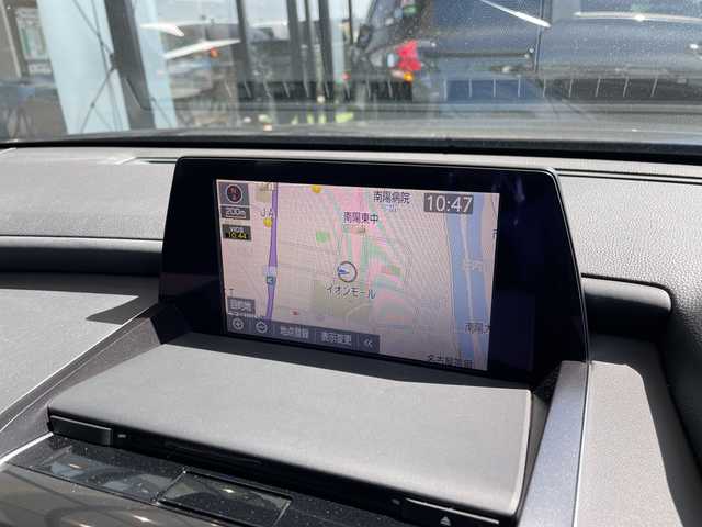 トヨタ クラウン ハイブリッド RS リミテッド 愛知県 2020(令2)年 5.2万km ブラック ヘッドアップディスプレイ/ブラインドスポットモニター/純正8型ナビ/全方位カメラ/衝突軽減システム/レーダークルーズコントロール/パワーシート/シートヒーター/ドライブレコーダー/フルセグ/トランクイージークローザー/カーボン調パネル/トランクスポイラー/シーケンシャルウィンカー/ステアリングスイッチ/スマートキー/プッシュスタート/純正アルミホイール