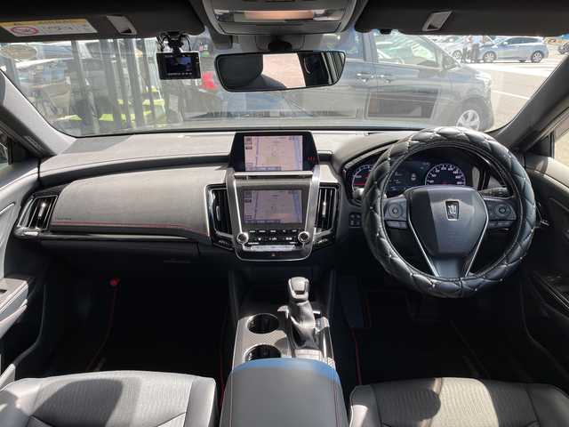 トヨタ クラウン ハイブリッド RS リミテッド 愛知県 2020(令2)年 5.2万km ブラック ヘッドアップディスプレイ/ブラインドスポットモニター/純正8型ナビ/全方位カメラ/衝突軽減システム/レーダークルーズコントロール/パワーシート/シートヒーター/ドライブレコーダー/フルセグ/トランクイージークローザー/カーボン調パネル/トランクスポイラー/シーケンシャルウィンカー/ステアリングスイッチ/スマートキー/プッシュスタート/純正アルミホイール
