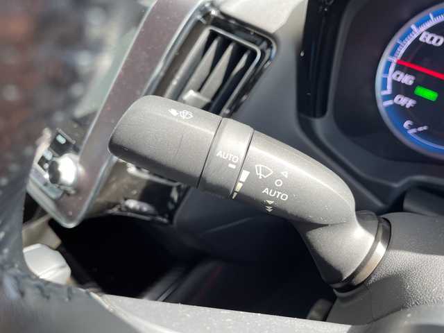 トヨタ クラウン ハイブリッド RS リミテッド 愛知県 2020(令2)年 5.2万km ブラック ヘッドアップディスプレイ/ブラインドスポットモニター/純正8型ナビ/全方位カメラ/衝突軽減システム/レーダークルーズコントロール/パワーシート/シートヒーター/ドライブレコーダー/フルセグ/トランクイージークローザー/カーボン調パネル/トランクスポイラー/シーケンシャルウィンカー/ステアリングスイッチ/スマートキー/プッシュスタート/純正アルミホイール
