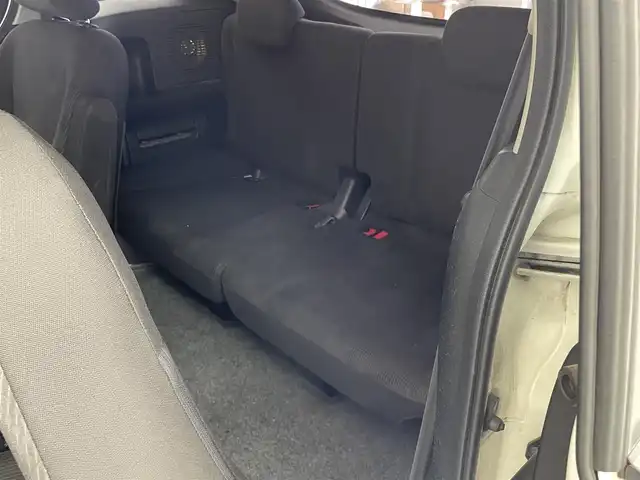 ホンダ フリード G ジャストセレクション 大分県 2011(平23)年 13.1万km プレミアムホワイトパール 社外メモリーナビ/（フルセグ/CD/DVD/Bluetooth）/バックカメラ/片側パワースライドドア/ETC/電動格納ミラー/オートライト/フロアマット