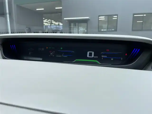 ホンダ フリード ハイブリット G ホンダセンシング 滋賀県 2020(令2)年 7.3万km シルバーミストグリーンM 社外9インチナビ/【Bluetooth/CD/DVD/フルセグTV】/両側パワースライドドア/ホンダセンシング/バックカメラ/追従クルーズコントロール/レーンキープアシスト/リアソナー/衝突軽減ブレーキ/LEDヘッドライト/オートライト/ハーフレザーシート/D/Nシートヒーター/ビルトインETC/プッシュスタート/スマートキー/ステアリングリモコン