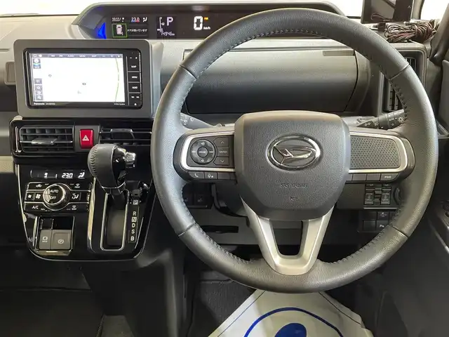 ダイハツ タント カスタム RS 岩手県 2023(令5)年 1.5万km シャイニングホワイトパール ４WD/ターボ/両側パワースライドドア/スマートアシスト/衝突回避支援ブレーキ/車線逸脱警報/ブレーキ制御付き誤発進抑制機能/標識認識機能/先行車発信お知らせ機能/コーナーセンサー/オートハイビーム/横滑り防止装置/アイドリングストップ/シートヒーター/リヤサンシェード/ストラーダナビ/フルセグTV/ステアリングスイッチ/バックカメラ/LEDヘッドライト/LEDフォグライト/エンジンスターター/純正１５インチアルミホイール