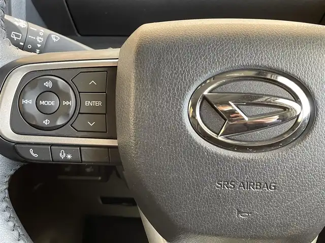 ダイハツ タント カスタム RS 岩手県 2023(令5)年 1.5万km シャイニングホワイトパール ４WD/ターボ/両側パワースライドドア/スマートアシスト/衝突回避支援ブレーキ/車線逸脱警報/ブレーキ制御付き誤発進抑制機能/標識認識機能/先行車発信お知らせ機能/コーナーセンサー/オートハイビーム/横滑り防止装置/アイドリングストップ/シートヒーター/リヤサンシェード/ストラーダナビ/フルセグTV/ステアリングスイッチ/バックカメラ/LEDヘッドライト/LEDフォグライト/エンジンスターター/純正１５インチアルミホイール