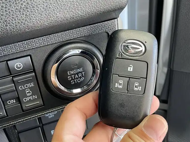 ダイハツ タント カスタム RS 岩手県 2023(令5)年 1.5万km シャイニングホワイトパール ４WD/ターボ/両側パワースライドドア/スマートアシスト/衝突回避支援ブレーキ/車線逸脱警報/ブレーキ制御付き誤発進抑制機能/標識認識機能/先行車発信お知らせ機能/コーナーセンサー/オートハイビーム/横滑り防止装置/アイドリングストップ/シートヒーター/リヤサンシェード/ストラーダナビ/フルセグTV/ステアリングスイッチ/バックカメラ/LEDヘッドライト/LEDフォグライト/エンジンスターター/純正１５インチアルミホイール