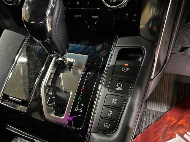 トヨタ アルファードハイブリット SR 道央・札幌 2018(平30)年 4.5万km スパークリングブラックパールクリスタルシャイン 【2510017353】/４ＷＤ　/モデリスタエアロ　/１０インチナビ　/フルセグＴＶ　/バックカメラ　/トヨタセーフティセンス　/両側電動スライドドア　/デジタルインナーミラー　/純正１７インチアルミホイール　/黒革シート　/エアシート　/ＥＴＣ/LEDヘッドライト