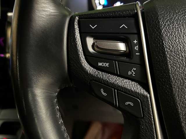 トヨタ アルファードハイブリット SR 道央・札幌 2018(平30)年 4.5万km スパークリングブラックパールクリスタルシャイン 【2510017353】/４ＷＤ　/モデリスタエアロ　/１０インチナビ　/フルセグＴＶ　/バックカメラ　/トヨタセーフティセンス　/両側電動スライドドア　/デジタルインナーミラー　/純正１７インチアルミホイール　/黒革シート　/エアシート　/ＥＴＣ/LEDヘッドライト