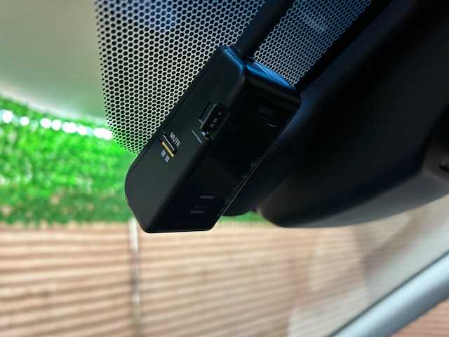 トヨタ アルファードハイブリット SR 道央・札幌 2018(平30)年 4.5万km スパークリングブラックパールクリスタルシャイン 【2510017353】/４ＷＤ　/モデリスタエアロ　/１０インチナビ　/フルセグＴＶ　/バックカメラ　/トヨタセーフティセンス　/両側電動スライドドア　/デジタルインナーミラー　/純正１７インチアルミホイール　/黒革シート　/エアシート　/ＥＴＣ/LEDヘッドライト