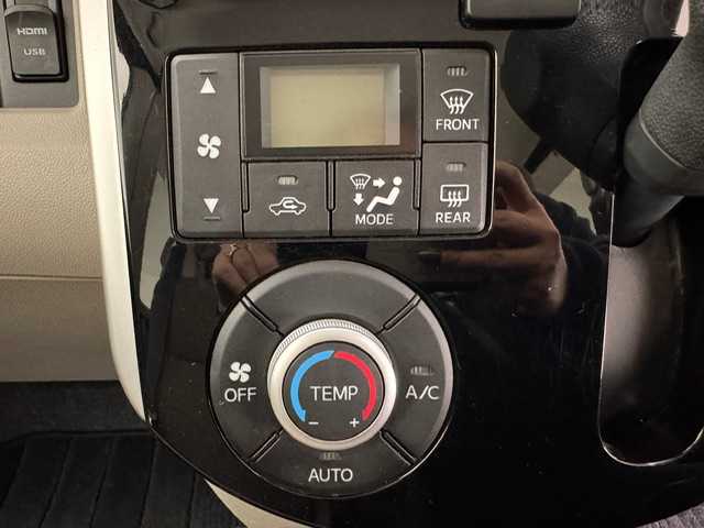 ダイハツ タント X LTD SA Ⅲ 兵庫県 2018(平30)年 1.9万km ブラックマイカメタリック 純正8インチナビ（CD/DVD・FM/AM・BT・フルセグ）/全方位カメラ/両側パワースライドドア/スマートアシストIII/シートヒーター（D席）/プッシュスタート/スマートキー/純正フロアマット/社外ドラレコ（前方のみ）/LEDヘッドランプ/オートライト/オートハイビーム/電動格納ミラー/ドアバイザー/ISOFIX