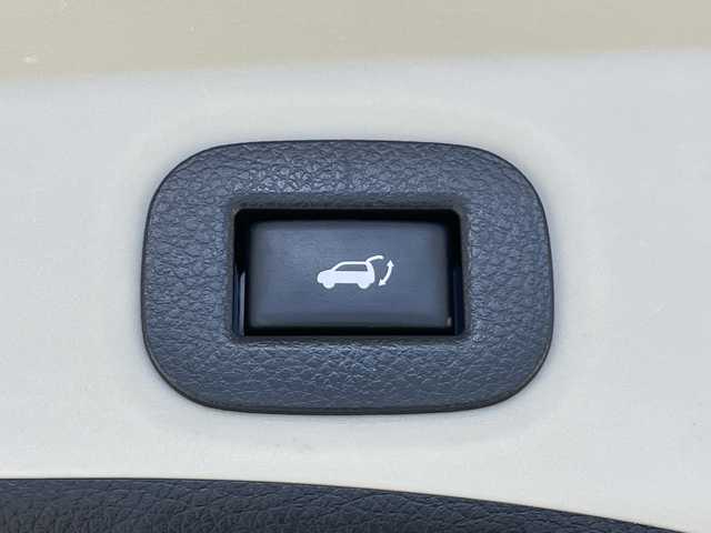 日産 エクストレイル 20X 愛知県 2019(平31)年 3.6万km チタニウムカーキ 純正ナビ SDカードなし/全方位カメラ/バックカメラ/電動リアゲート/コーナーセンサー/純正アルミホイール/LEDヘッドライト/オートライト/ETC/衝突軽減システム/フルセグ/CD DVD/Bluetooth/ステアリングスイッチ/スマートキー/プッシュスタート