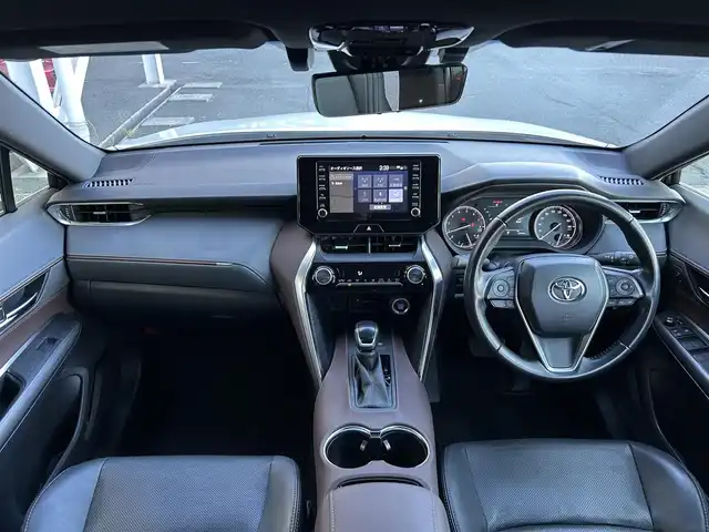 トヨタ ハリアー G レザーパッケージ 静岡県 2021(令3)年 3.7万km ホワイトパールクリスタルシャイン トヨタセーフティセンス/・プリクラッシュセーフティ/・レーントレーシングアシスト/・レーダークルーズコントロール/・アダプティブハイビームアシスト/・パーキングブレーキ/純正ディスプレイオーディオ/デジタルインナーミラー/ビルトインＥＴＣ/雨滴感応フロントバイパー/パワーメモリーシート/シートヒーター/シートクーラー/パワーバックドア/バックカメラ/LEDオートヘッドライト/デュアルエアコン/純正18AW