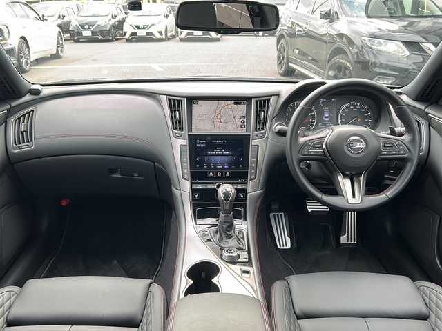 日産 スカイライン 400R 大阪府 2021(令3)年 3.3万km ダークメタルグレー １オーナー　衝突軽減システム　純正ナビ　全方位カメラ　フルセグＴＶ　ＣＤ　ＤＶＤ　ＢＴ　黒レザーシート　パワーシート　シートメモリ　シートヒーター　パドルシフト　レーダークルコン　ＥＴＣ２．０　ＬＥＤヘッドライト　ドライブレコーダー　プッシュスタート　スマートキー　取扱説明書　保証書　純正アルミホイール　純正フロアマット　