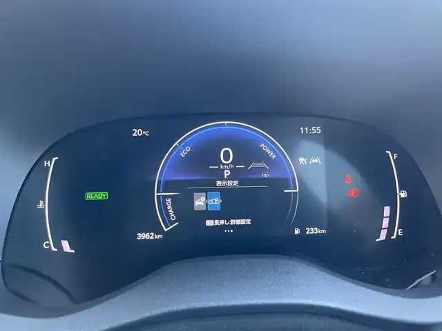 トヨタ ヤリスクロス ハイブリッド Z 静岡県 2025(令7)年 0.4万km プラチナホワイトパールマイカ レンタアップ車/純正ディスプレイオーディオナビ/（AM/FM/BT/Miracast)/HDMI端子/全方位カメラ/バックカメラ/レーダークルーズコントロール/ハーフレザーシート/運転席パワーシート/前席シートヒーター/ハンドルヒーター/ブラインドスポットモニター/トヨタセーフティセンス/プリクラッシュセーフティ/レーンキープアシスト/横滑り防止装置/電動パーキングブレーキ/オートホールド/ビルトインETC/スマートキー/プッシュスタート/スペアキー×１/ステアリングスイッチ/LEDヘッドライト/オートマチックハイビーム/電格ミラー/純正18インチアルミホイール/保証書