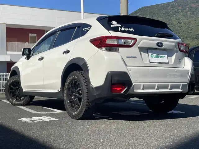 スバル インプレッサ ＸＶ 2．0i－S アイサイト 長崎県 2019(平31)年 3.6万km クリスタルホワイトP 純正SDナビDIATONESOUND/（フルセグ、AM、FM、BTオーディオ、CD）/バックカメラ/サイドカメラ/ステアリングスイッチ/MT付きAT/パドルシフト/DN席パワーシート/LDA/アイサイト/RAB/BSM/SRH/追従クルーズコントロール/電子サイドブレーキ/アイドリングストップ/オートライト/ETC/純正フロアマット/ドアバイザー/LED　Liner/ブロックタイヤ　GEOLANDAR X-AT/社外AW　AZsports/取扱説明書/保証書