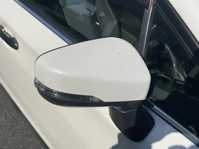 スバル インプレッサ ＸＶ 2．0i－S アイサイト 長崎県 2019(平31)年 3.6万km クリスタルホワイトP 純正SDナビDIATONESOUND/（フルセグ、AM、FM、BTオーディオ、CD）/バックカメラ/サイドカメラ/ステアリングスイッチ/MT付きAT/パドルシフト/DN席パワーシート/LDA/アイサイト/RAB/BSM/SRH/追従クルーズコントロール/電子サイドブレーキ/アイドリングストップ/オートライト/ETC/純正フロアマット/ドアバイザー/LED　Liner/ブロックタイヤ　GEOLANDAR X-AT/社外AW　AZsports/取扱説明書/保証書