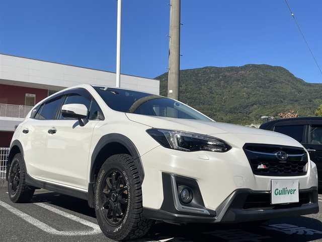 スバル インプレッサ ＸＶ 2．0i－S アイサイト 長崎県 2019(平31)年 3.6万km クリスタルホワイトP 純正SDナビDIATONESOUND/（フルセグ、AM、FM、BTオーディオ、CD）/バックカメラ/サイドカメラ/ステアリングスイッチ/MT付きAT/パドルシフト/DN席パワーシート/LDA/アイサイト/RAB/BSM/SRH/追従クルーズコントロール/電子サイドブレーキ/アイドリングストップ/オートライト/ETC/純正フロアマット/ドアバイザー/LED　Liner/ブロックタイヤ　GEOLANDAR X-AT/社外AW　AZsports/取扱説明書/保証書