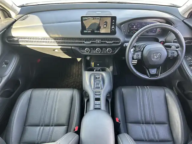 ホンダ ＺＲ－Ｖ ハイブリッド e:HEV Z 岡山県 2023(令5)年 1.6万km プラチナホワイトパール 登録時走行距離15833km/BOSEサウンドシステム/純正ナビ（AM.FM.TV.BT.CarPlay）/全方位カメラ/パワーバックドア/ホンダセンシング/・衝突軽減ブレーキ/・車線維持支援システム/・アダプティブクルーズコントロール/・踏み間違い衝突軽減システム/・ブラインドスポットモニター/・パーキングセンサーシステム/D/N席シートヒーター/D/N席パワーシート/ワイヤレス充電/前後ドライブレコーダー/ステアリングヒーター/LEDヘッドライト