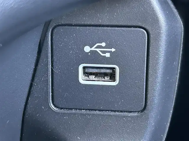 ホンダ ＺＲ－Ｖ ハイブリッド e:HEV Z 岡山県 2023(令5)年 1.6万km プラチナホワイトパール 登録時走行距離15833km/BOSEサウンドシステム/純正ナビ（AM.FM.TV.BT.CarPlay）/全方位カメラ/パワーバックドア/ホンダセンシング/・衝突軽減ブレーキ/・車線維持支援システム/・アダプティブクルーズコントロール/・踏み間違い衝突軽減システム/・ブラインドスポットモニター/・パーキングセンサーシステム/D/N席シートヒーター/D/N席パワーシート/ワイヤレス充電/前後ドライブレコーダー/ステアリングヒーター/LEDヘッドライト