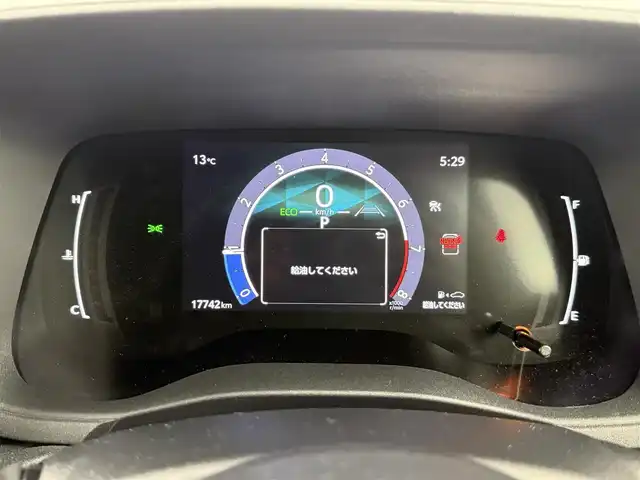 トヨタ シエンタ Z 愛知県 2023(令5)年 1.8万km ホワイトパールクリスタルシャイン 純正10.5インチディスプレイオーディオ/アラウンドビューモニター/フルセグTV/トヨタセーフティセンス/衝突被害軽減システム/クルーズコントロール/ブラインドスポットモニター/横滑り防止装置/コーナーセンサー/レーンキープアシスト/オートライト/オートマチックハイビーム/LEDヘッドライト/両側パワースライドドア/天井サーキュレーター/シートヒーター/ステアリングヒーター/ドライブレコーダー/ETC2.0/後席サンシェード/純正AW/純正フロアマット/プッシュスタート/スマートキー/スペアキー