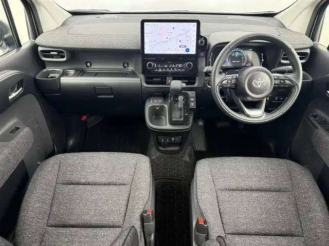 トヨタ シエンタ Z 愛知県 2023(令5)年 1.8万km ホワイトパールクリスタルシャイン 純正10.5インチディスプレイオーディオ/アラウンドビューモニター/フルセグTV/トヨタセーフティセンス/衝突被害軽減システム/クルーズコントロール/ブラインドスポットモニター/横滑り防止装置/コーナーセンサー/レーンキープアシスト/オートライト/オートマチックハイビーム/LEDヘッドライト/両側パワースライドドア/天井サーキュレーター/シートヒーター/ステアリングヒーター/ドライブレコーダー/ETC2.0/後席サンシェード/純正AW/純正フロアマット/プッシュスタート/スマートキー/スペアキー