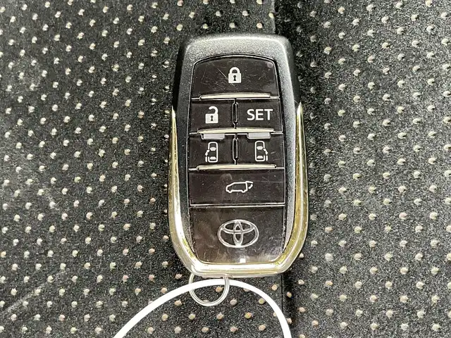 トヨタ アルファード S タイプゴールド 千葉県 2021(令3)年 3.6万km ブラック 禁煙車/トヨタセーフティセンス/・プリクラッシュセーフティ/・レーントレーシングアシスト/・レーダークルーズコントロール/・オートマチックハイビーム/・プロアクティブドライビングアシスト/・アダプティブハイビームシステム/・ロードサインアシスト/両側パワースライドドア/ツインムーンルーフ/パワーバックドア/純正9インチディスプレイオーディオ/デジタルインナーミラー/純正12.1インチフリップダウンモニター/バックカメラ/レーダークルーズコントロール/LEDオートライト/ハーフレザーシート/純正18インチアルミホイール/オートエアコン/USBポート/プッシュスタート/スマートキー