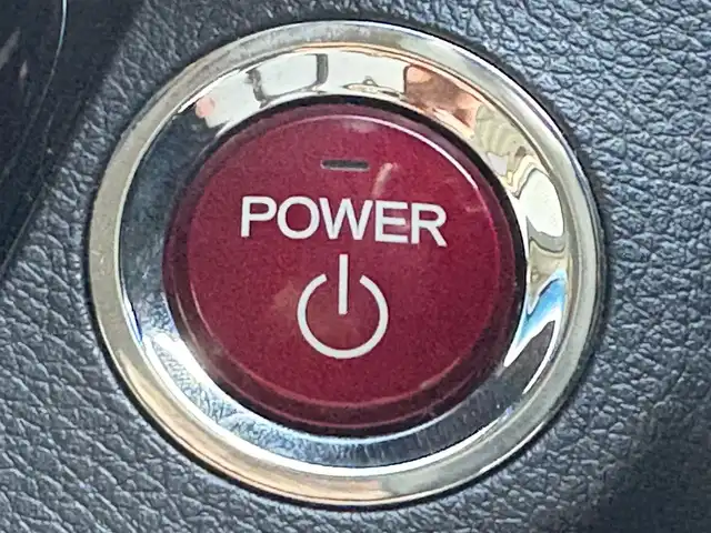 ホンダ ヴェゼル ハイブリッド Z ホンダセンシング 滋賀県 2017(平29)年 7万km モルフォブルーP 純正7インチナビ/【Bluetooth/CD/DVD/フルセグTV/USB】/ハーフレザーシート/バックカメラ/追従クルーズコントロール/LEDヘッドライト/オートマチックハイビーム/衝突被害軽減ブレーキ/リアソナー/D/Nパワーシート/D/Nシートヒーター/ビルトインETC/電動パーキングブレーキ/オートブレーキホールド/プッシュスタート/スマートキー/ステアリングリモコン