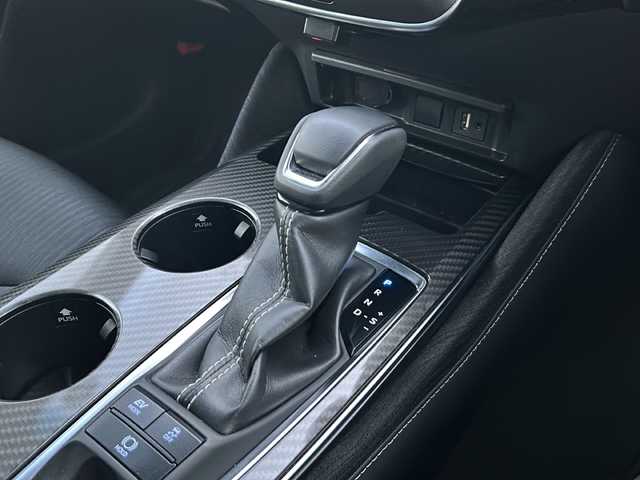 トヨタ クラウン ハイブリッド RS 茨城県 2019(平31)年 8.6万km ホワイトパールクリスタルシャイン 純正SDナビ/　　BT/CD/DVD/フルセグ/バックカメラ/パドルシフト/レーダークルーズコントロール/パワーシート/純正18インチアルミホイール/LEDオートライト/オートマティックハイビーム/コーナーセンサー/スマートキー/ETC2.0