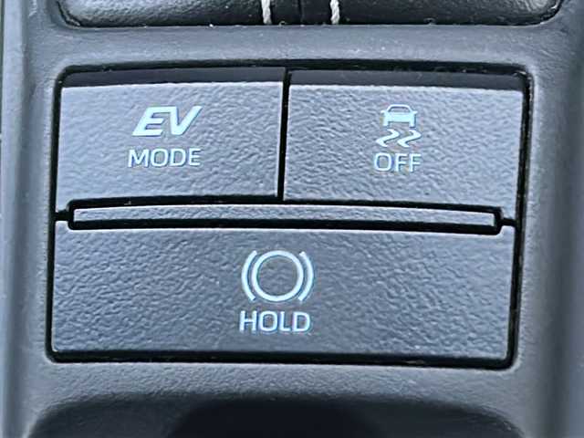 トヨタ クラウン ハイブリッド RS 茨城県 2019(平31)年 8.6万km ホワイトパールクリスタルシャイン 純正SDナビ/　　BT/CD/DVD/フルセグ/バックカメラ/パドルシフト/レーダークルーズコントロール/パワーシート/純正18インチアルミホイール/LEDオートライト/オートマティックハイビーム/コーナーセンサー/スマートキー/ETC2.0