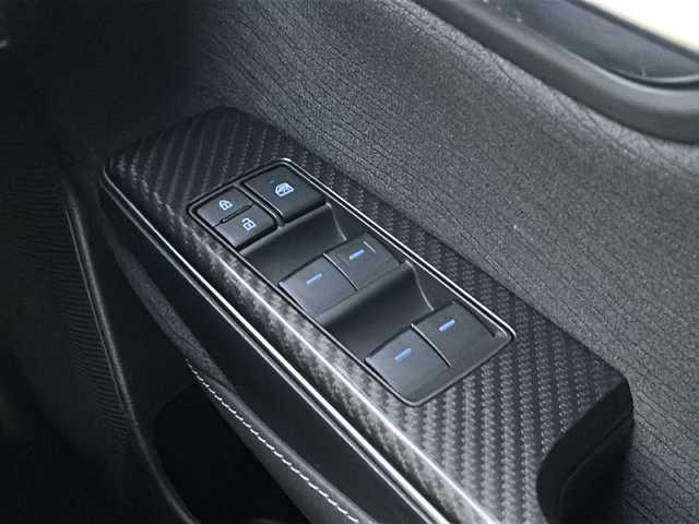 トヨタ クラウン ハイブリッド RS 茨城県 2019(平31)年 8.6万km ホワイトパールクリスタルシャイン 純正SDナビ/　　BT/CD/DVD/フルセグ/バックカメラ/パドルシフト/レーダークルーズコントロール/パワーシート/純正18インチアルミホイール/LEDオートライト/オートマティックハイビーム/コーナーセンサー/スマートキー/ETC2.0