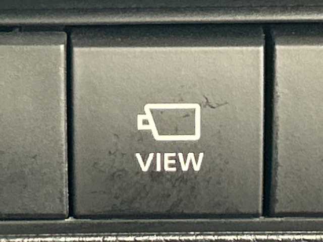 トヨタ カローラ クロス ハイブリッド Z 三重県 2022(令4)年 3万km アティチュードブラックマイカ /禁煙車//純正ディスプレイオーディオ/（USB.BT.AppleCarPlay.AndroidAuto）//全方位カメラ//トヨタセーフティセンス//レーダークルーズコントロール//前席シートヒーター//ETC//パワーバックドア//BSM//オートハイビーム//ルーフレール//ワイヤレスチャージャー