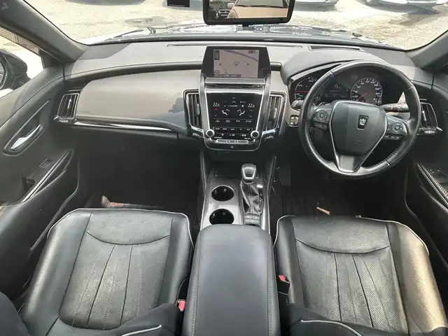 トヨタ クラウン ハイブリッド RS アドバンス 徳島県 2019(令1)年 3.9万km プレシャスブラックパール ＴＲＤエアロ/安全装備/・ＢＳＭ/・ＨＵＤ/・ＲＣＴＡ/・ＬＴＡ/・ＲＳＡ/・ＰＣＳ/黒革シート/純正ナビ/(ＣＤ　ＤＶＤ　ＢＴ　ＵＳＢ　フルセグＴＶ)/全方位カメラ/シートヒーター　/エアシート/ハンドルヒーター/ドラレコ