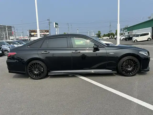 トヨタ クラウン ハイブリッド RS アドバンス 徳島県 2019(令1)年 3.9万km プレシャスブラックパール ＴＲＤエアロ/安全装備/・ＢＳＭ/・ＨＵＤ/・ＲＣＴＡ/・ＬＴＡ/・ＲＳＡ/・ＰＣＳ/黒革シート/純正ナビ/(ＣＤ　ＤＶＤ　ＢＴ　ＵＳＢ　フルセグＴＶ)/全方位カメラ/シートヒーター　/エアシート/ハンドルヒーター/ドラレコ