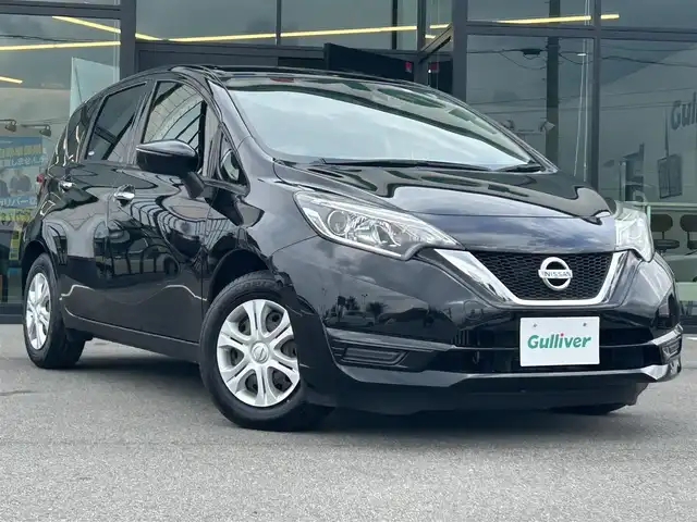 日産 ノート X DIG－S 愛媛県 2018(平30)年 0.4万km スーパーブラック 純正7型ナビ(AM/FM/CD/BT/フルセグTV)/バックカメラ/ドライブレコーダー/アイドリングストップ/エマージェンシーブレーキ/LEDヘッドライト/車線逸脱防止装置/ステアリングリモコン/電格ミラー/ETC/オートライト/シガーソケット/純正ホイールキャップ/現状サマー(鉄)(185/70/R14)/BRIDGESTONE EcoPia NH200