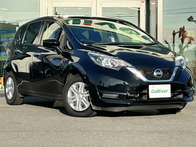 日産 ノート X DIG－S 愛媛県 2018(平30)年 0.4万km スーパーブラック 純正7型ナビ(AM/FM/CD/BT/フルセグTV)/バックカメラ/ドライブレコーダー/アイドリングストップ/エマージェンシーブレーキ/LEDヘッドライト/車線逸脱防止装置/ステアリングリモコン/電格ミラー/ETC/オートライト/シガーソケット/純正ホイールキャップ/現状サマー(鉄)(185/70/R14)/BRIDGESTONE EcoPia NH200