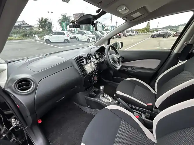 日産 ノート X DIG－S 愛媛県 2018(平30)年 0.4万km スーパーブラック 純正7型ナビ(AM/FM/CD/BT/フルセグTV)/バックカメラ/ドライブレコーダー/アイドリングストップ/エマージェンシーブレーキ/LEDヘッドライト/車線逸脱防止装置/ステアリングリモコン/電格ミラー/ETC/オートライト/シガーソケット/純正ホイールキャップ/現状サマー(鉄)(185/70/R14)/BRIDGESTONE EcoPia NH200