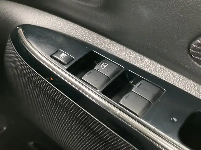 日産 デイズ ルークス ハイウェイスターX Gパッケージ 鳥取県 2017(平29)年 3.4万km ブラック 純正ナビ/フルセグ/CD/DVD/BT/アラウンドビューカメラ/ETC/前後ドライブレコーダー/両側パワースライドドア/エマージェンシーブレーキ/LEDヘットライト/純正15インチアルミホイール/プッシュエンジンスタート/ルーフサーキュレーター/リヤロールサンシェード/スマートキー×２/アイドリングストップ/純正フロアマット/ドアバイザー