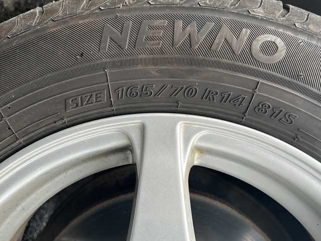 トヨタ ヴィッツ F 青森県 2006(平18)年 17.8万km ブラックマイカ 4WD/ETC/CDチェンジャー/純正フロアマット/ハロゲンヘッドライト/パワーステアリング/パワーウィンドウ/ABS