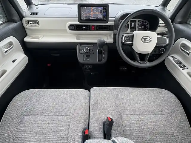 ダイハツ ムーヴ キャンバス ストライプス G 徳島県 2022(令4)年 1.2万km シャイニングホワイトパール/アプリコットピンクメタリック 純正ナビ　NMZK-W72D/（AM/FM/BT/TV/DISC/iPod）/フルセグテレビ/バックカメラ/純正前後ドライブレコーダー/前席シートヒーター/電動パーキング/両側パワースライドドア/ホットカップホルダー/ブレーキホールド機能/ドアバイザー/純正フロアマット/プッシュスタート/スマートキー/衝突被害軽減システム/LEDヘッドライト