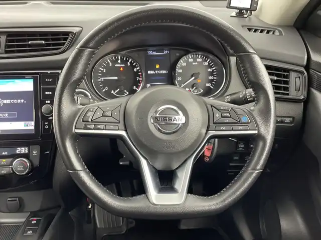 日産 エクストレイル 20Xi 新潟県 2020(令2)年 6万km ダイヤモンドブラック 4WD/プロパイロット/社外SDナビ/(AM/FM/CD/DVD/Blu-ray/フルセグ/Bluetooth)/全方位モニター/前方ドライブレコーダー/パワーバックドア/インテリジェンスクルーズコントロール/LEDオートライト/レザーシート/全席シートヒーター/社外18インチアルミホイール/ルーフレール/純正フロアマット/ドアバイザー/スマートキー/ETC