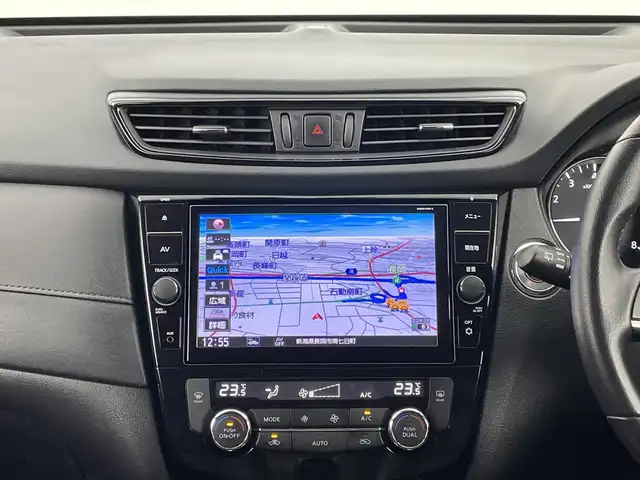 日産 エクストレイル 20Xi 新潟県 2020(令2)年 6万km ダイヤモンドブラック 4WD/プロパイロット/社外SDナビ/(AM/FM/CD/DVD/Blu-ray/フルセグ/Bluetooth)/全方位モニター/前方ドライブレコーダー/パワーバックドア/インテリジェンスクルーズコントロール/LEDオートライト/レザーシート/全席シートヒーター/社外18インチアルミホイール/ルーフレール/純正フロアマット/ドアバイザー/スマートキー/ETC