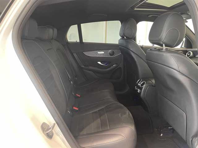 メルセデス・ベンツ ＧＬＣ２２０ d 4マチック クーペ AMGライン 愛知県 2020(令2)年 5.7万km ダイヤモンドホワイト サンルーフ　/ＭＢＵＸ　/３６０度カメラ　/Ｂｌｕｅｔｏｏｔｈ　/フルセグＴＶ　/ハーフレザー　/ＡＣＣ　/ＬＫＡ　/ＬＤＷ　/ＢＳＭ　/アンビエントライト　/パワーバックドア　/ＬＥＤヘッドライト　/ＥＴＣ２．０/プッシュスタート/アイドリングストップ/ウィンカーミラー