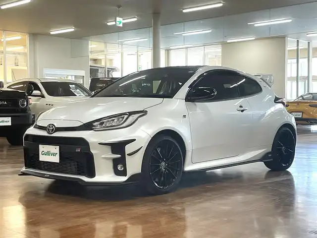 トヨタ ＧＲヤリス RC 道央・札幌 2021(令3)年 3.9万km プラチナホワイトパールマイカ 4WD/6速MT/TOM’sフルエアロ/ENKEI 18インチAW/HKS製マフラー/HKSエアクリーナー/社外メモリナビ/・フルセグTV/CD/DVD/BT/SD/USB/バックカメラ/社外前後ドライブレコーダー/社外レーダー/横滑り防止装置/アイドリングストップ/ステアリングリモコン/オートライト/LEDヘッドライト/フォグライト/ウインカーミラー/純正フロアマット/純正ドアバイザー