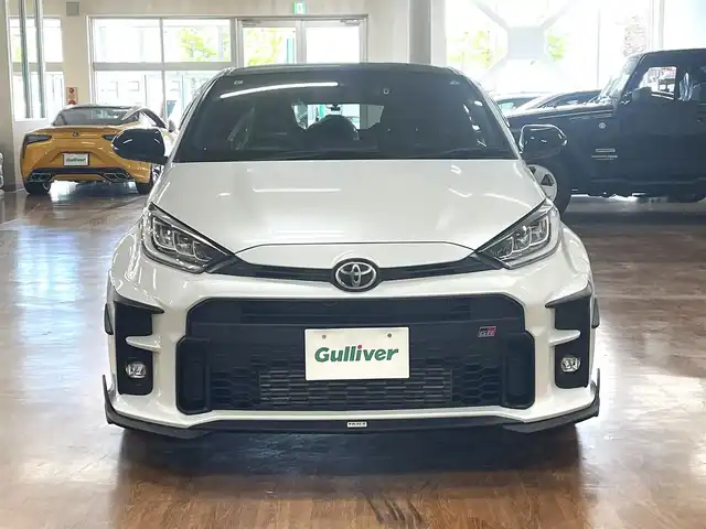 トヨタ ＧＲヤリス RC 道央・札幌 2021(令3)年 3.9万km プラチナホワイトパールマイカ 4WD/6速MT/TOM’sフルエアロ/ENKEI 18インチAW/HKS製マフラー/HKSエアクリーナー/社外メモリナビ/・フルセグTV/CD/DVD/BT/SD/USB/バックカメラ/社外前後ドライブレコーダー/社外レーダー/横滑り防止装置/アイドリングストップ/ステアリングリモコン/オートライト/LEDヘッドライト/フォグライト/ウインカーミラー/純正フロアマット/純正ドアバイザー