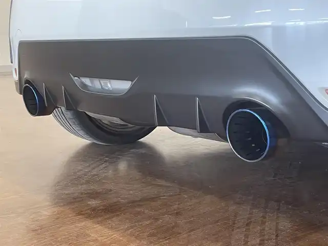 トヨタ ＧＲヤリス RC 道央・札幌 2021(令3)年 3.9万km プラチナホワイトパールマイカ 4WD/6速MT/TOM’sフルエアロ/ENKEI 18インチAW/HKS製マフラー/HKSエアクリーナー/社外メモリナビ/・フルセグTV/CD/DVD/BT/SD/USB/バックカメラ/社外前後ドライブレコーダー/社外レーダー/横滑り防止装置/アイドリングストップ/ステアリングリモコン/オートライト/LEDヘッドライト/フォグライト/ウインカーミラー/純正フロアマット/純正ドアバイザー