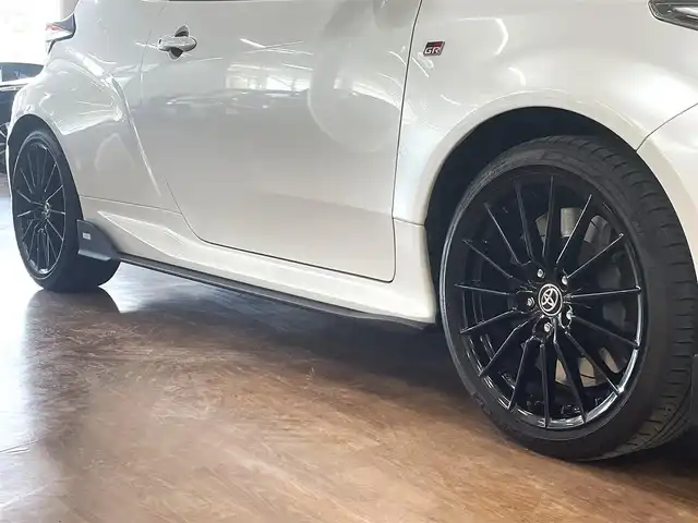 トヨタ ＧＲヤリス RC 道央・札幌 2021(令3)年 3.9万km プラチナホワイトパールマイカ 4WD/6速MT/TOM’sフルエアロ/ENKEI 18インチAW/HKS製マフラー/HKSエアクリーナー/社外メモリナビ/・フルセグTV/CD/DVD/BT/SD/USB/バックカメラ/社外前後ドライブレコーダー/社外レーダー/横滑り防止装置/アイドリングストップ/ステアリングリモコン/オートライト/LEDヘッドライト/フォグライト/ウインカーミラー/純正フロアマット/純正ドアバイザー