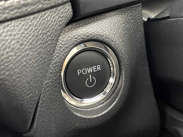 トヨタ ＲＡＶ４ ハイブリッドG 埼玉県 2023(令5)年 2.8万km グレーメタリック 純正10.5インチメモリナビ/ フルセグTV Bluetooth/パノラミックビューモニター/プリクラッシュセーフティ/レーンディパーチャーアラート/レーダークルーズコントロール/ブラインドスポットモニター/クリアランスソナー/パーキングサポートブレーキ/シートヒーター/ベンチレーション/ステアリングヒーター/パワーバックドア/ドライブレコーダー/LEDオートライト/オートハイビーム /スマートキー/ETC2.0